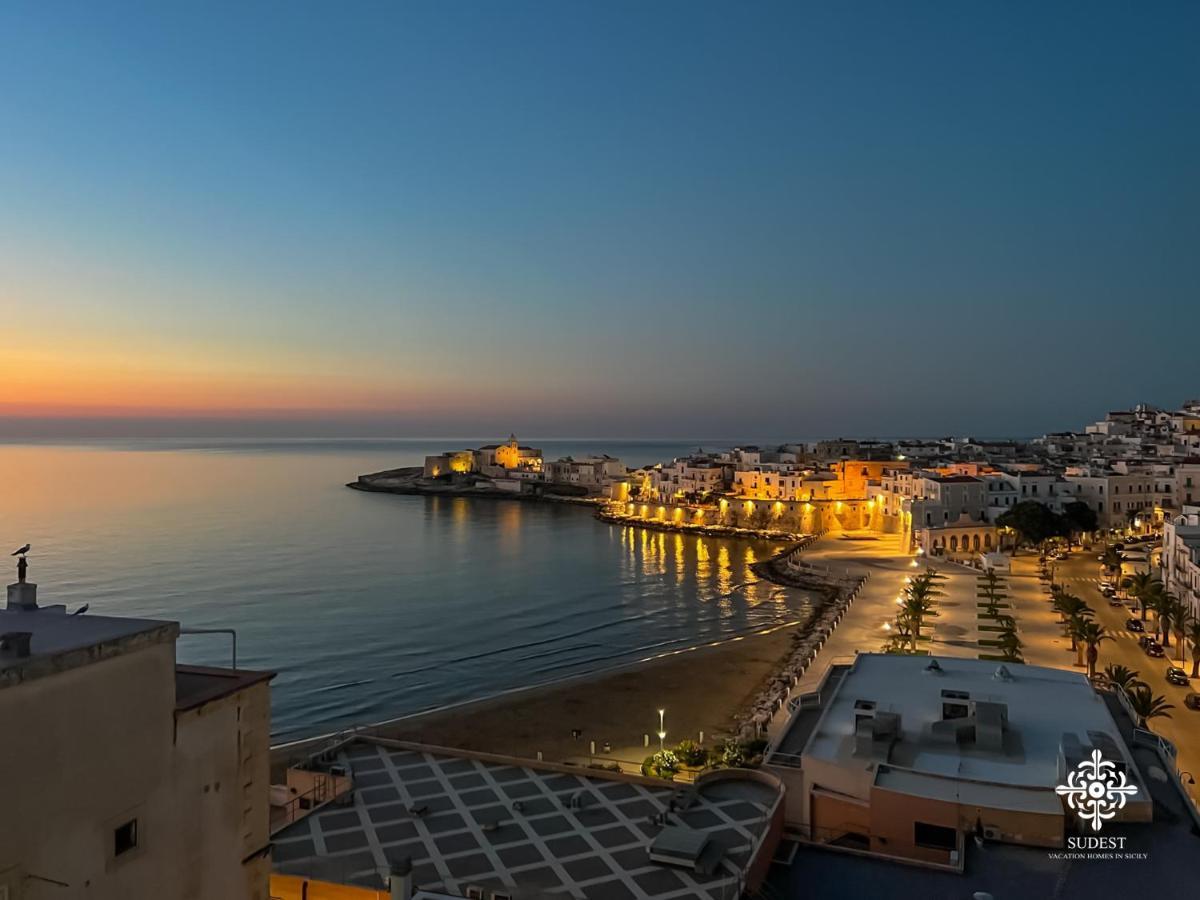 Infinito - Attico Sul Mare Apartamento Vieste Exterior foto