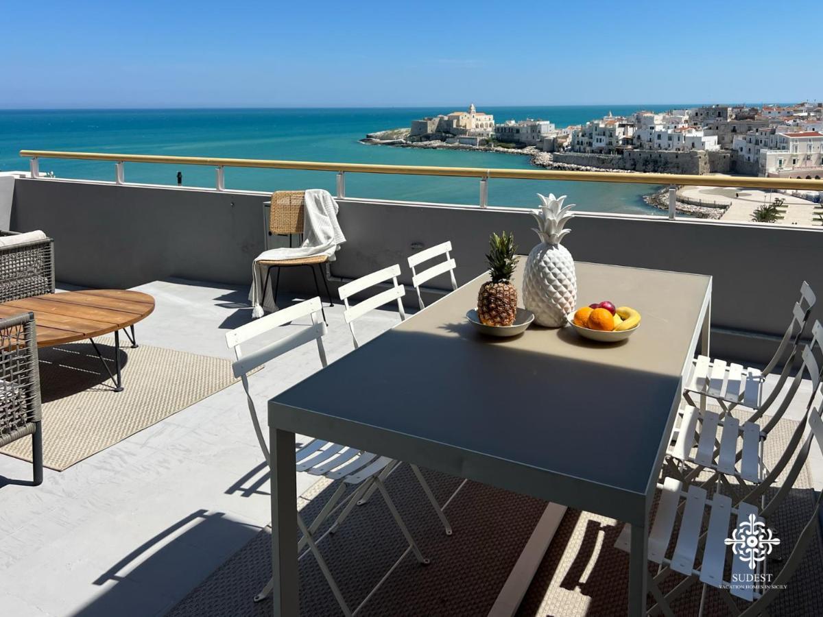 Infinito - Attico Sul Mare Apartamento Vieste Exterior foto