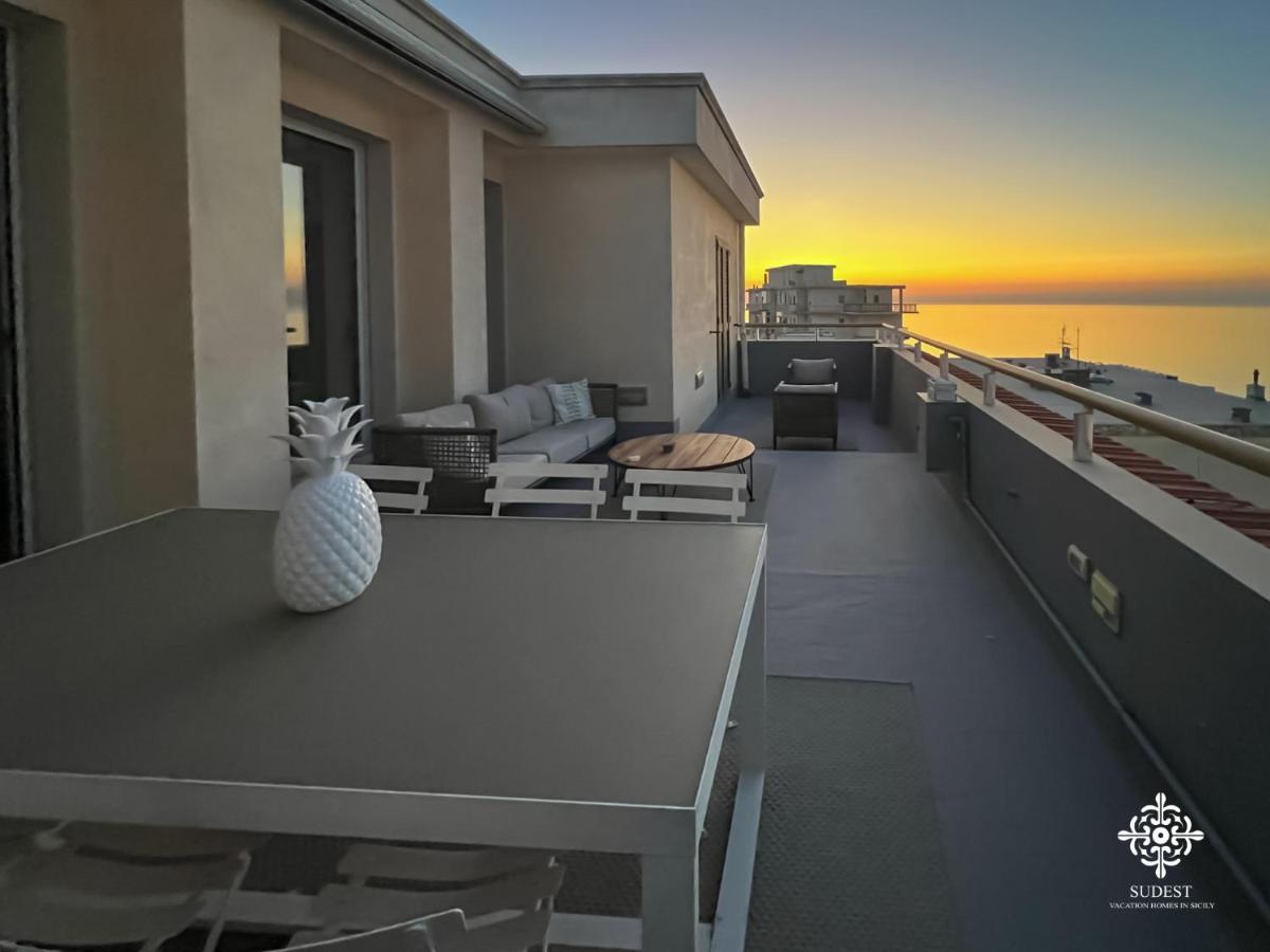 Infinito - Attico Sul Mare Apartamento Vieste Exterior foto